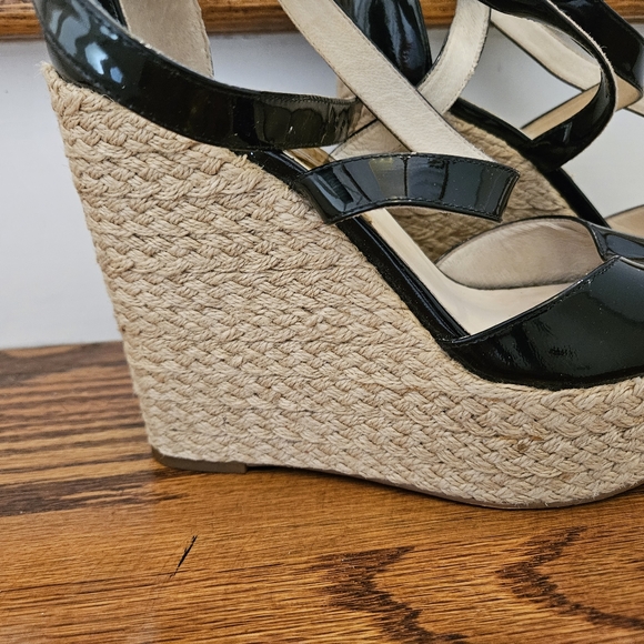 💜MICHAEL KORS Black Patent Leather Sandal Wedge w Peekaboo Toe Ankle Straps - Picture 3 of 12